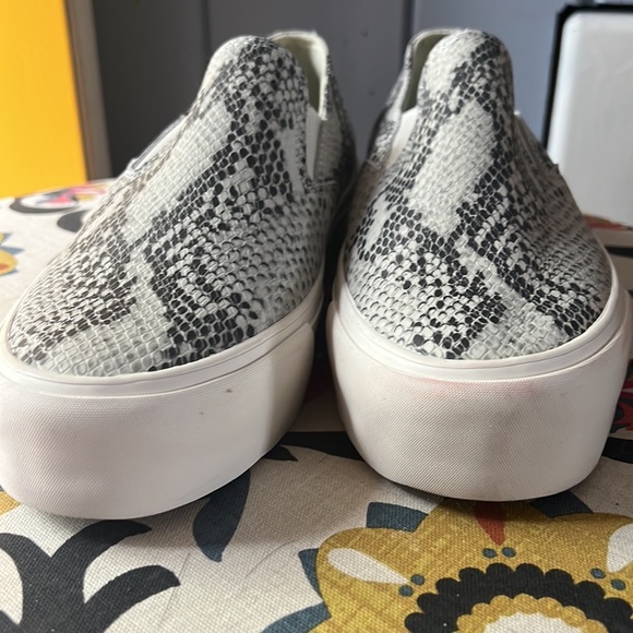 SeaVees Baja Platform slip on sneaker- excellent condition! - Picture 6 of 7